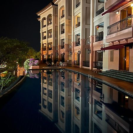 Luxury On Melaka River Экстерьер фото